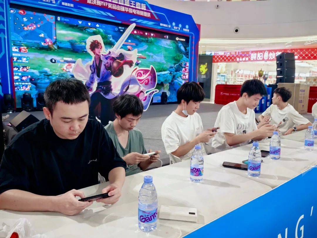 2025德杯小组赛赛程公布，第一天FPX第二天IG