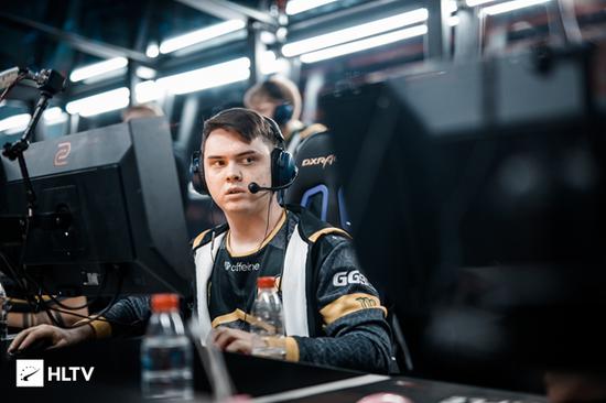 仅输BLG，TES年前3胜1负积分榜第五